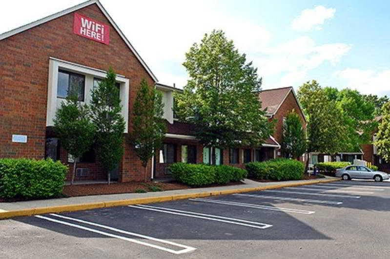 Motel 6-East Brunswick, Nj Buitenkant foto